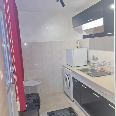 Day And Night Weliko Tarnowo